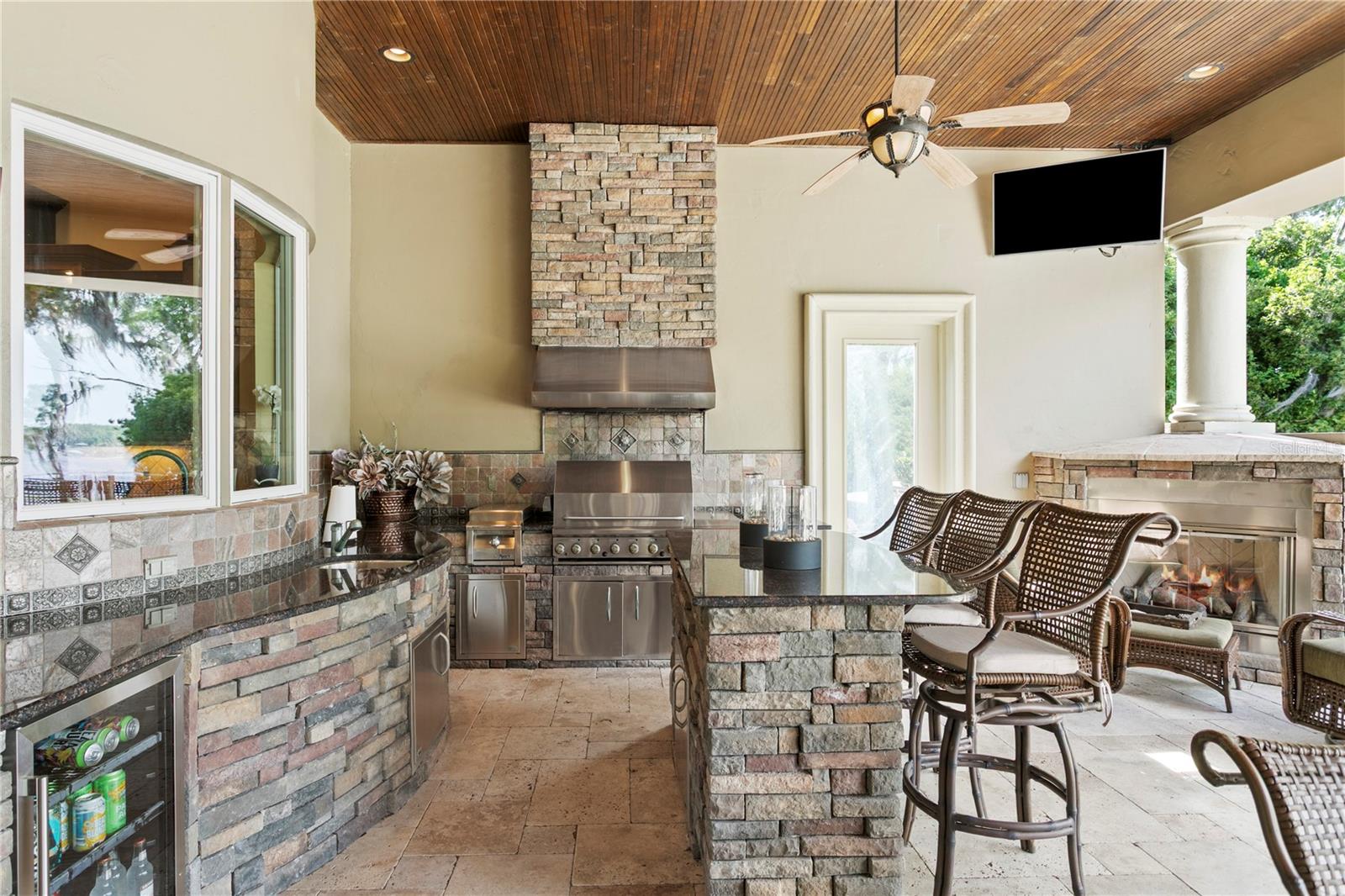 9205 POST RD — photo 59