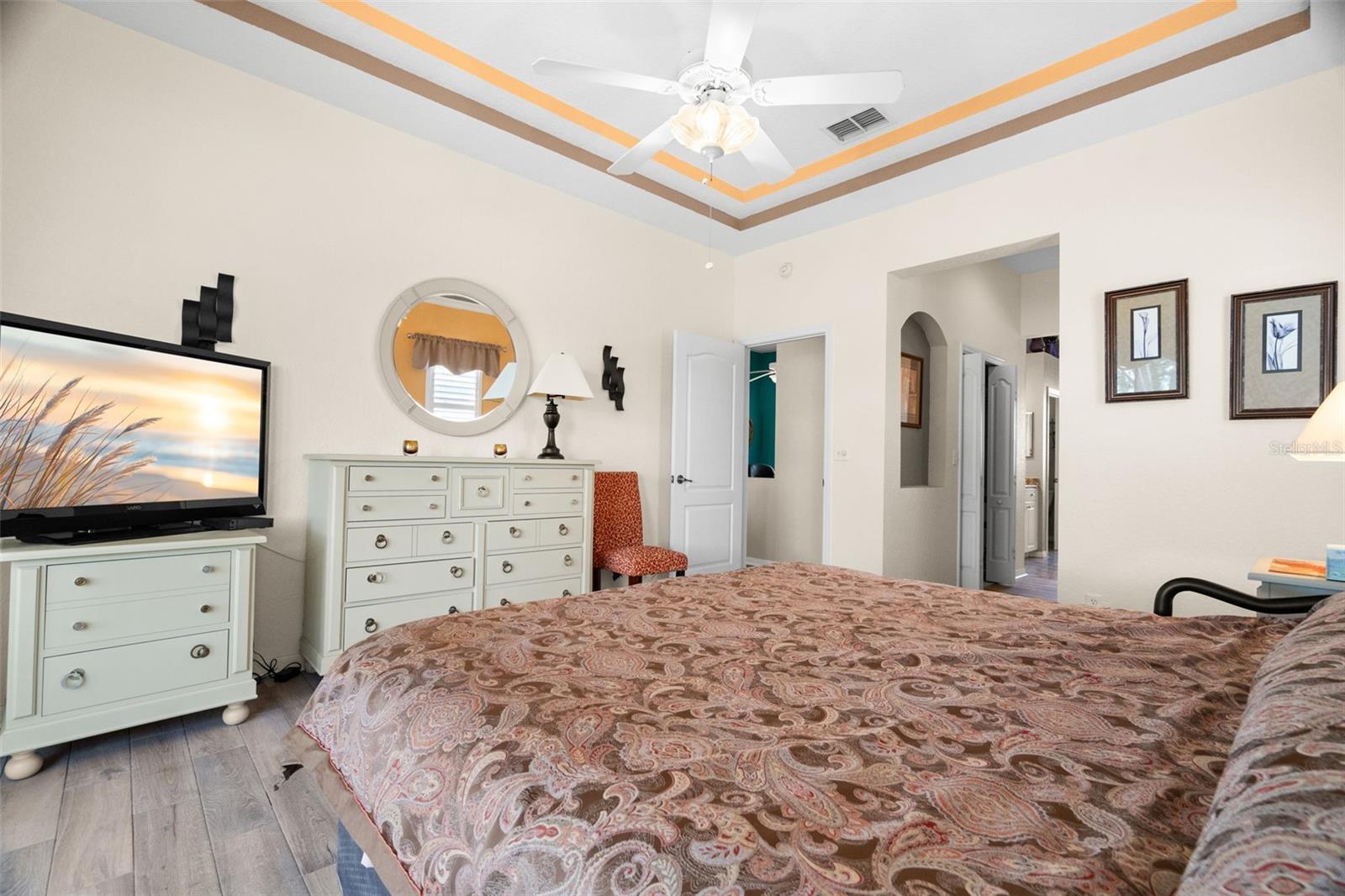 1134 SIGNATURE DR — photo 25