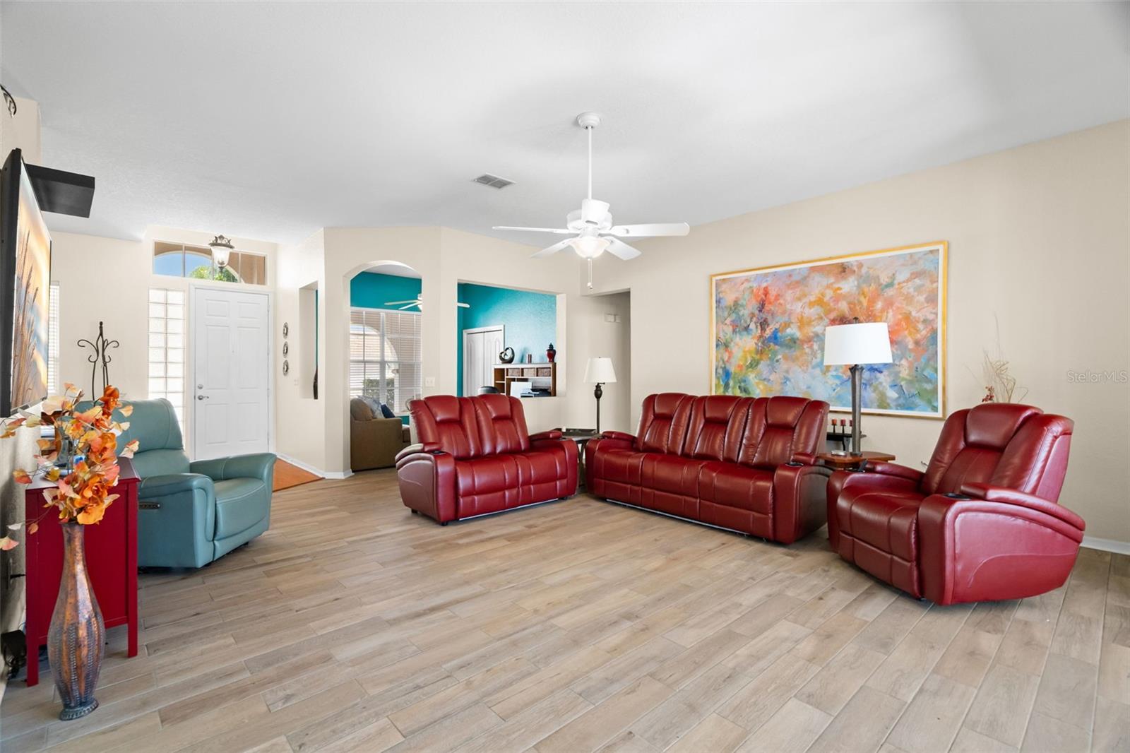 1134 SIGNATURE DR — photo 6