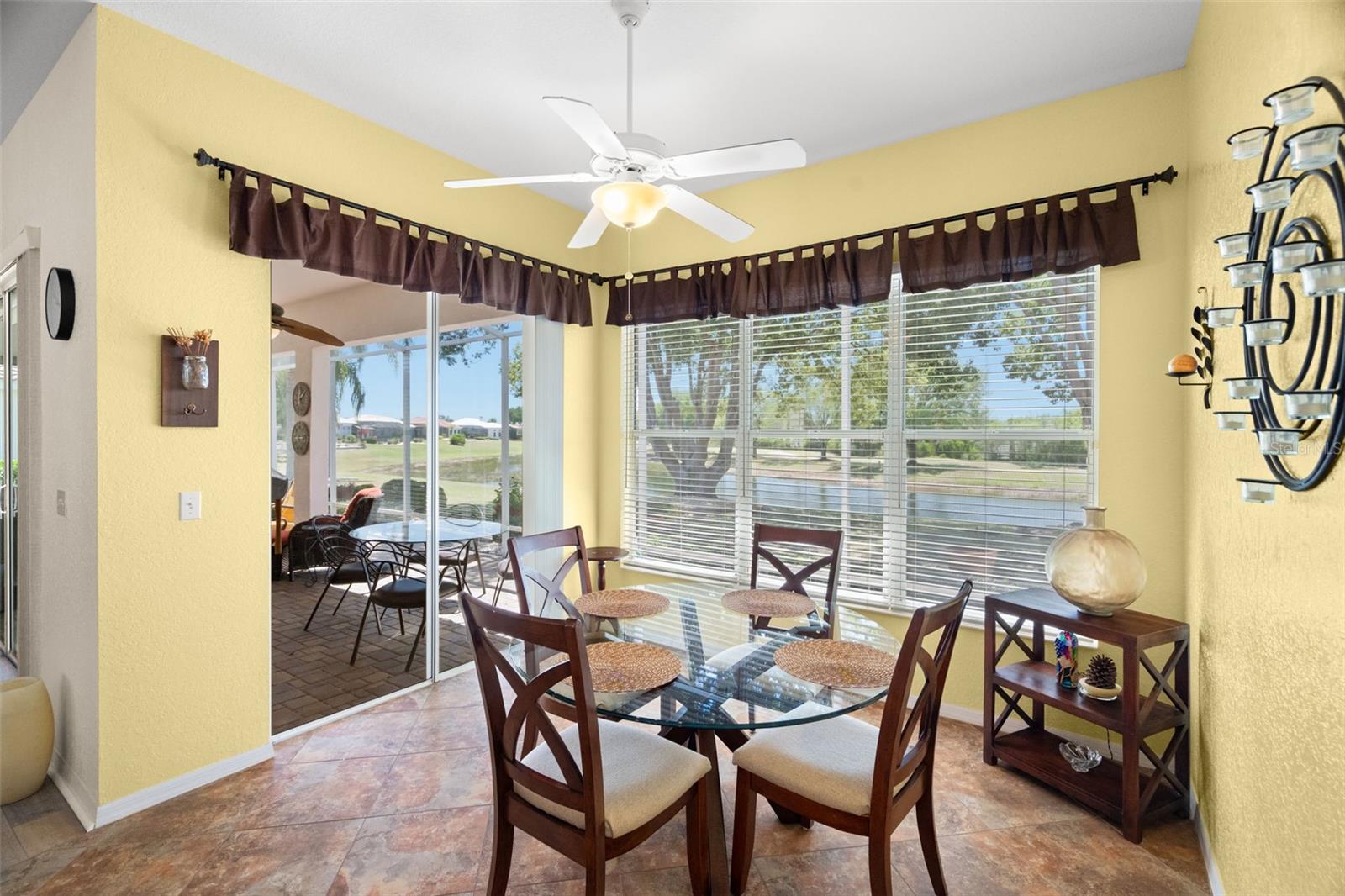 1134 SIGNATURE DR — photo 14