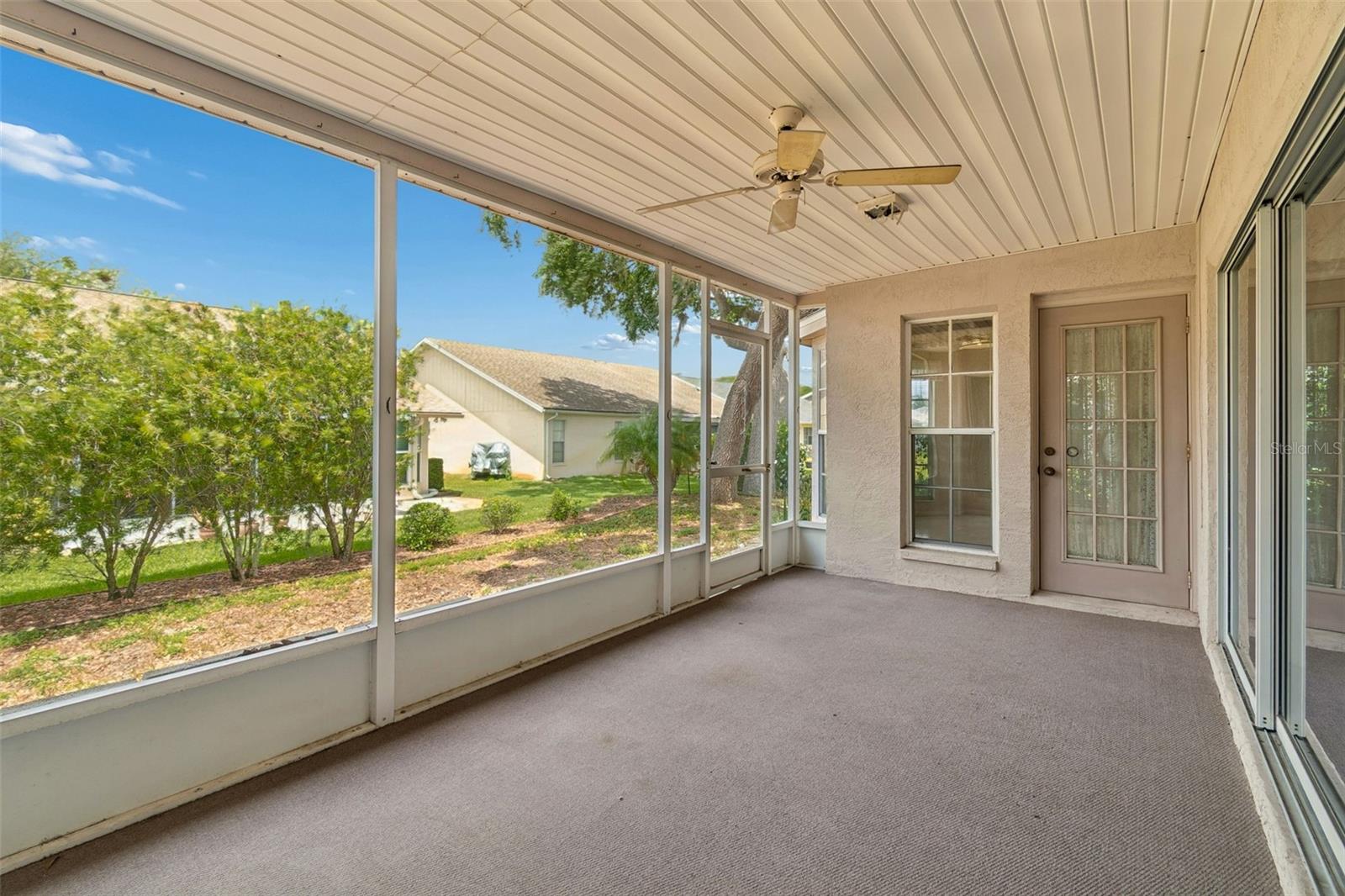4643 SANDPOINTE DR — photo 29