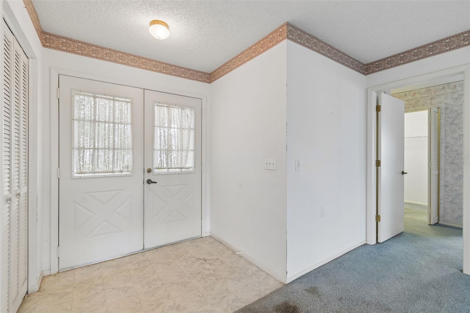 4643 SANDPOINTE DR — photo 5
