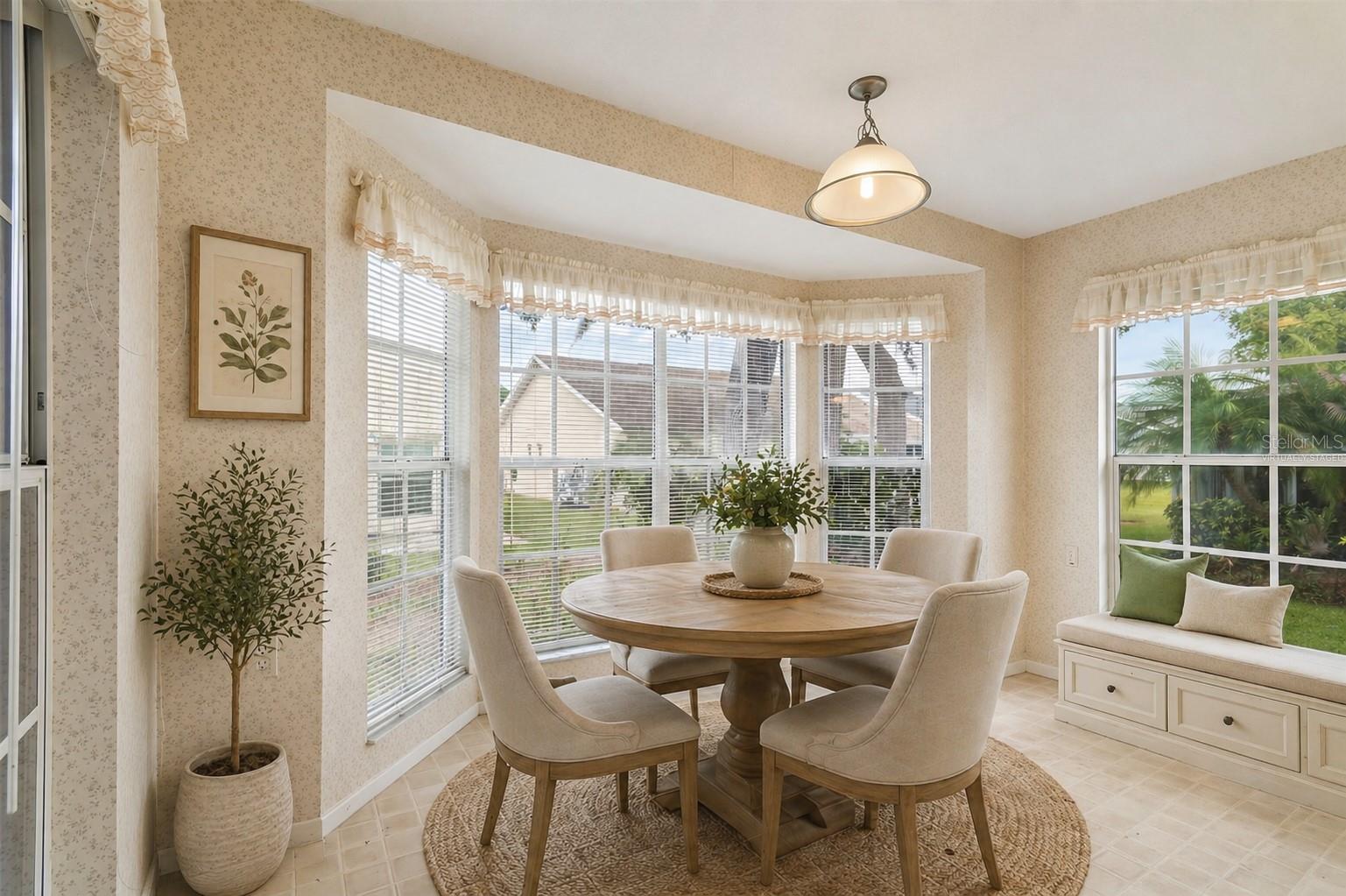 4643 SANDPOINTE DR — photo 14