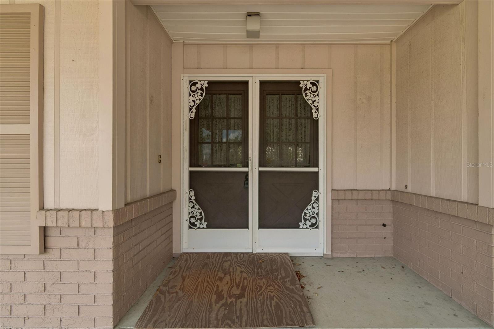 4643 SANDPOINTE DR — photo 4