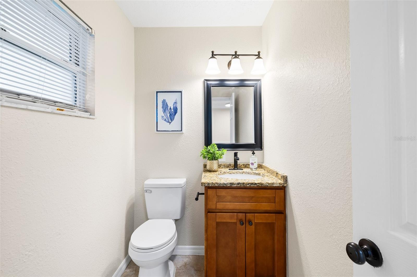 7256 MOFFATT LN N — photo 21