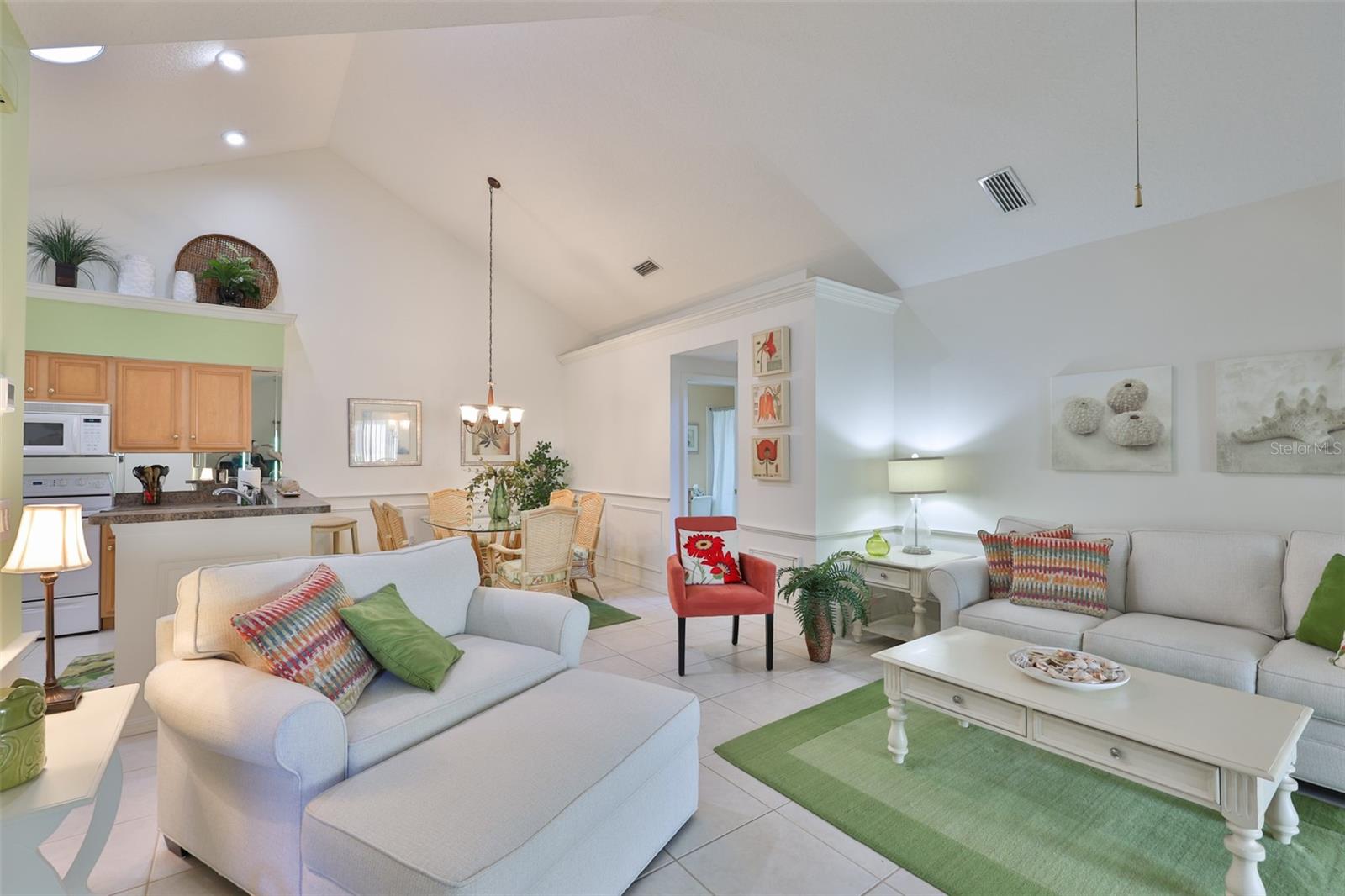 1115 GOLFVIEW WOODS DR — photo 5