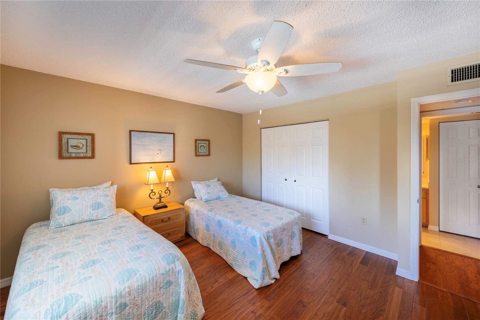 437 CERROMAR LN #525 — photo 22