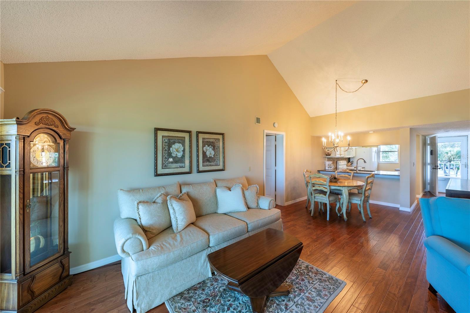 437 CERROMAR LN #525 — photo 11