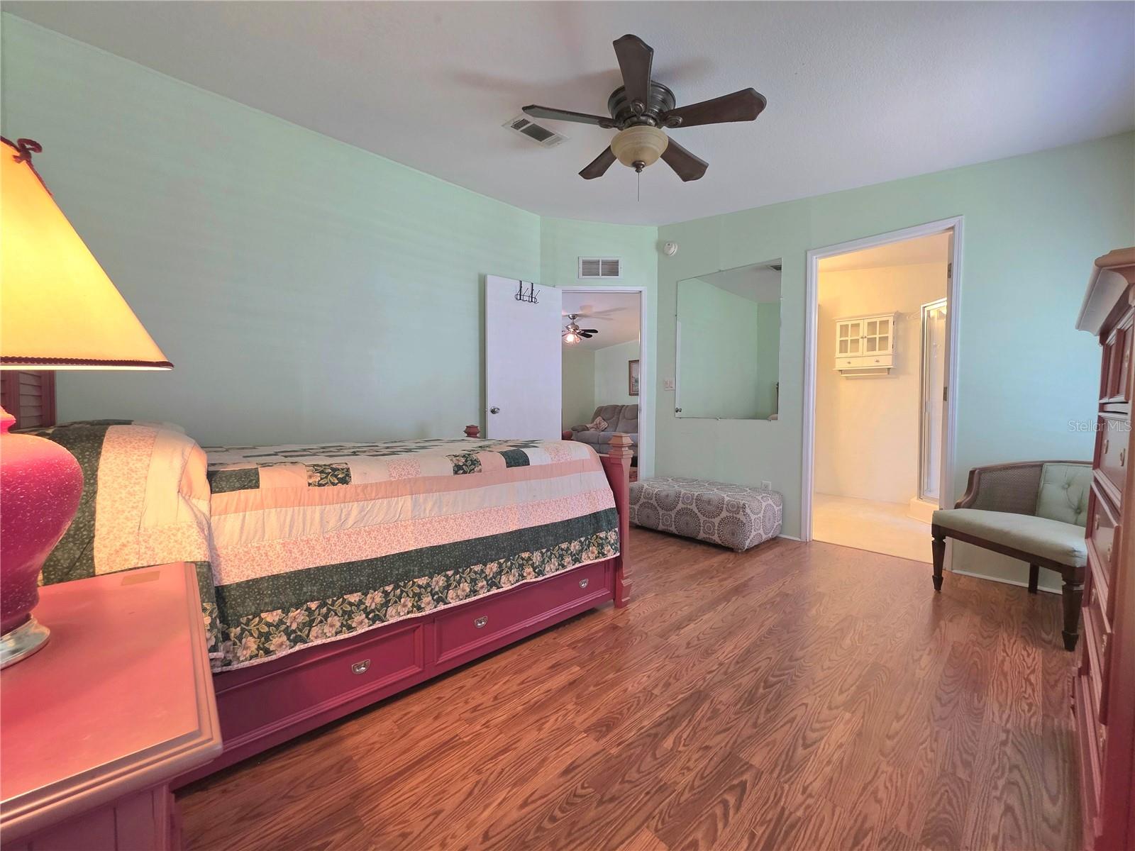 37251 LOIS AVE — photo 19