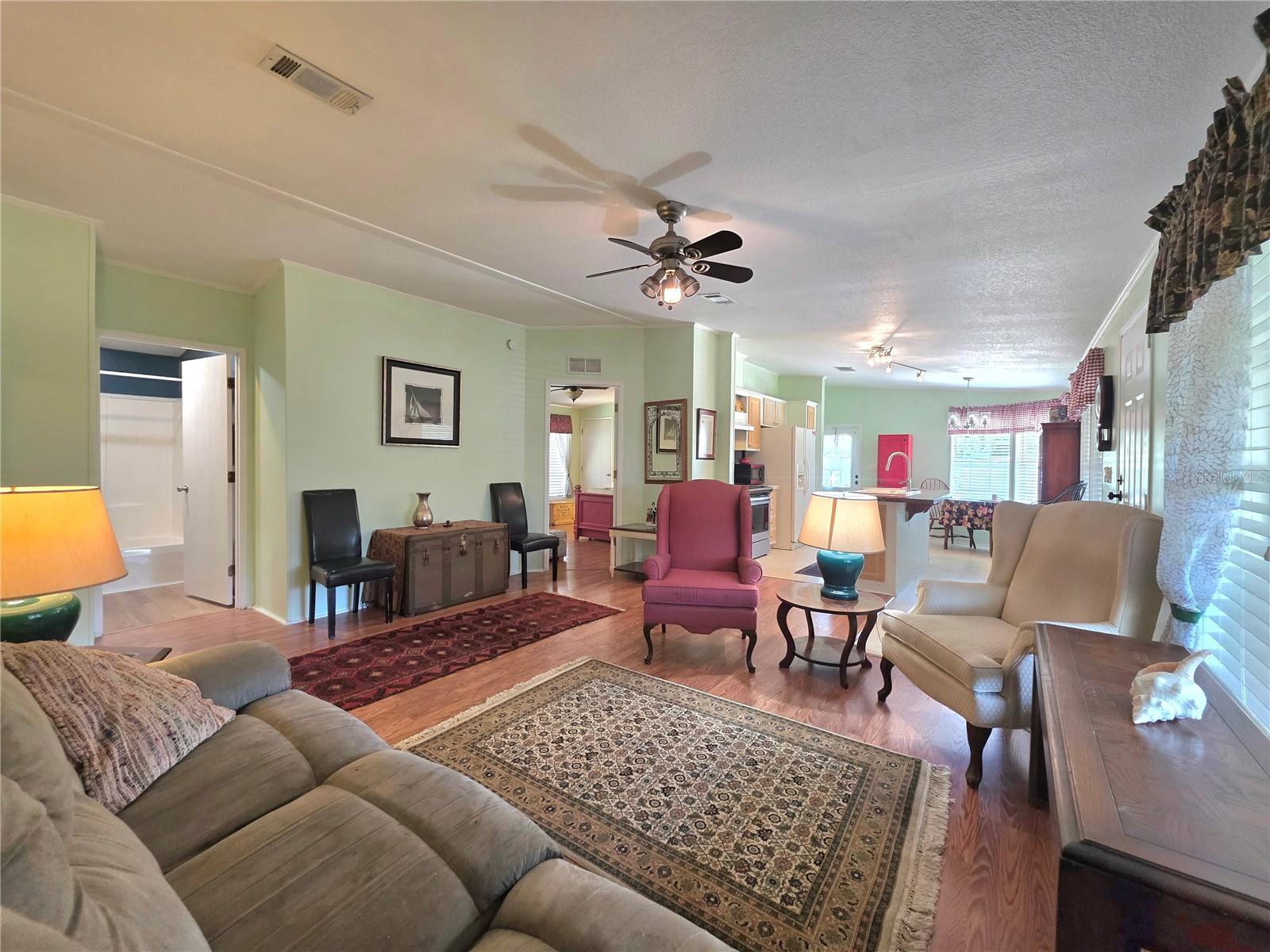 37251 LOIS AVE — photo 17