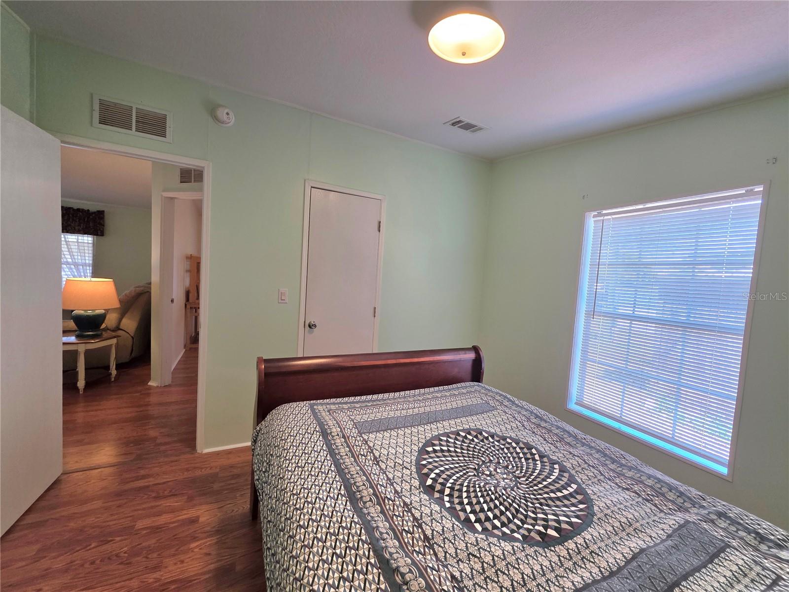 37251 LOIS AVE — photo 28