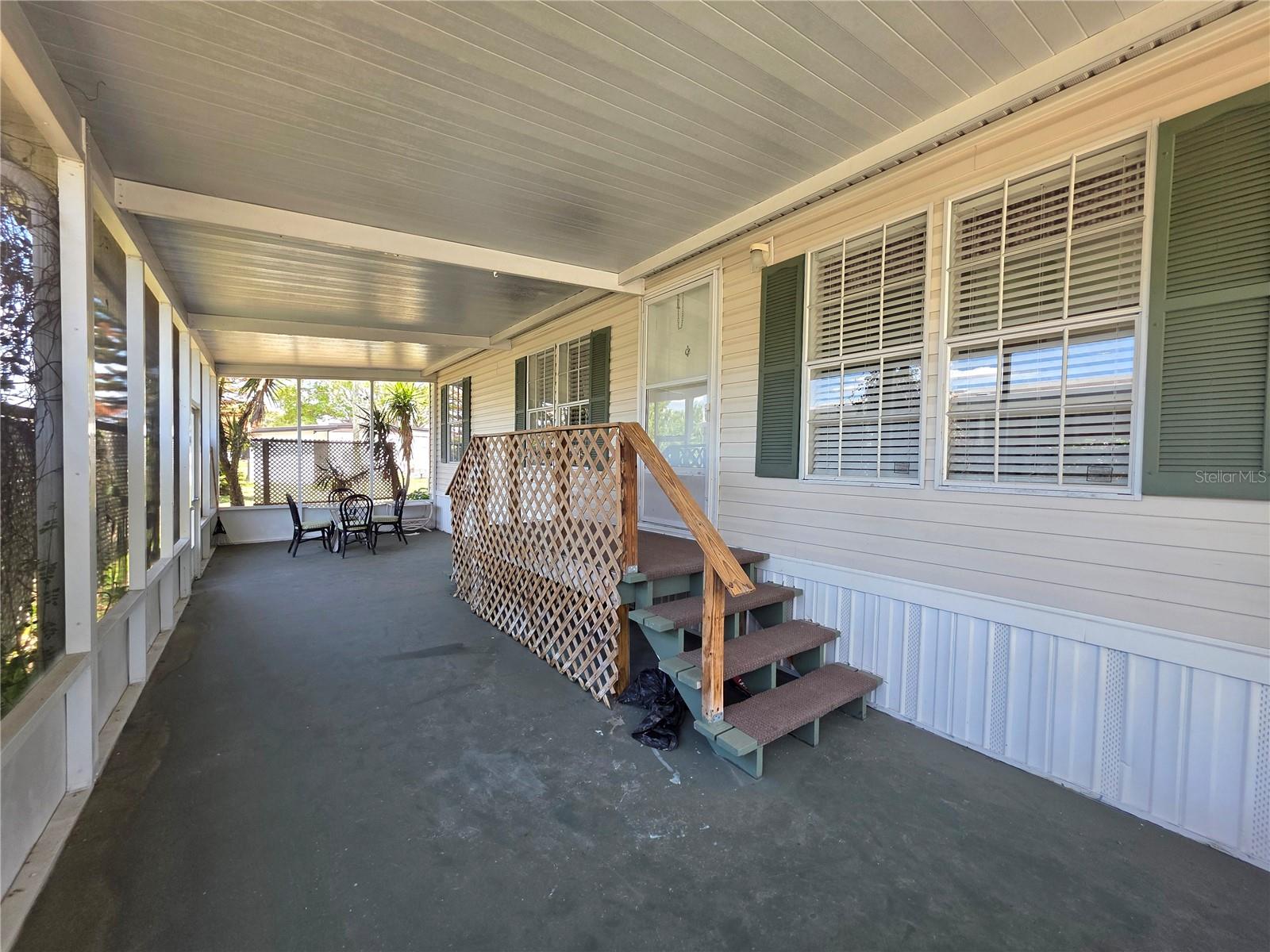 37251 LOIS AVE — photo 6