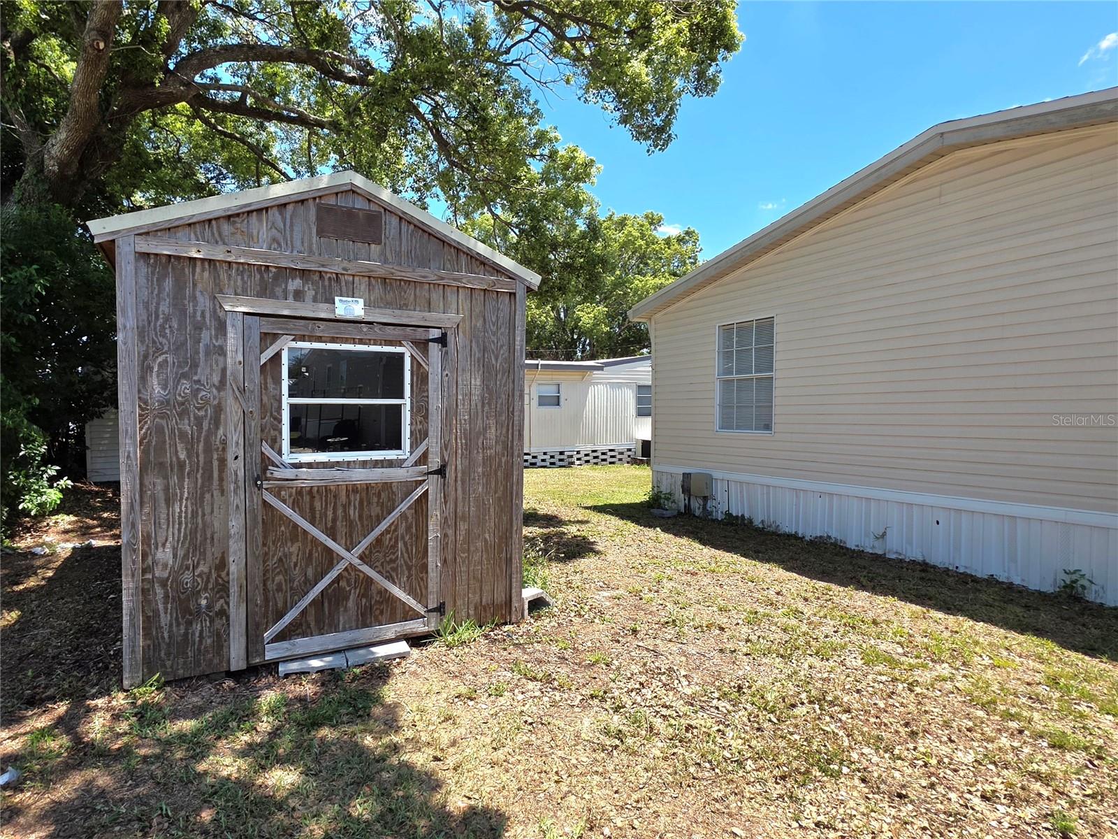 37251 LOIS AVE — photo 2