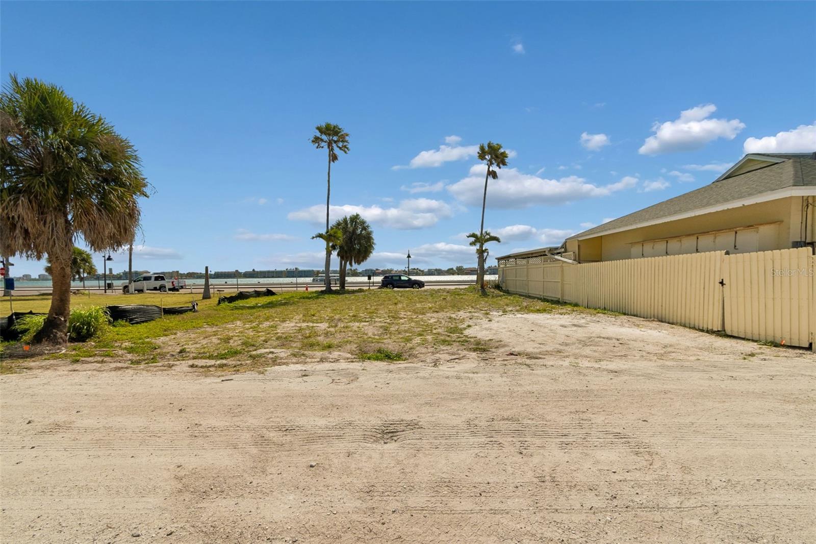 808 PASS A GRILLE WAY — photo 26