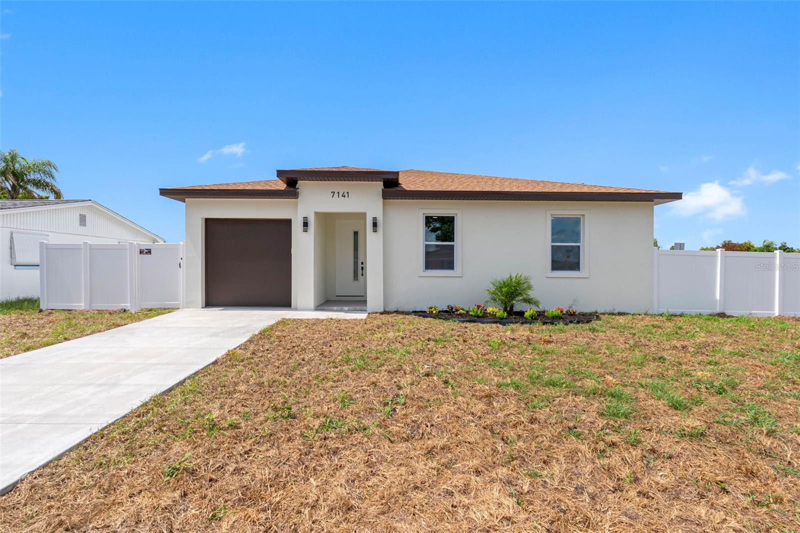 7141 IVANHOE DR — photo 6