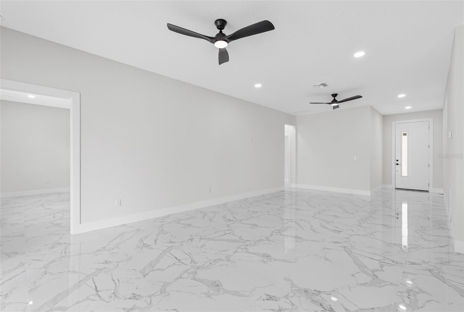 7141 IVANHOE DR — photo 16