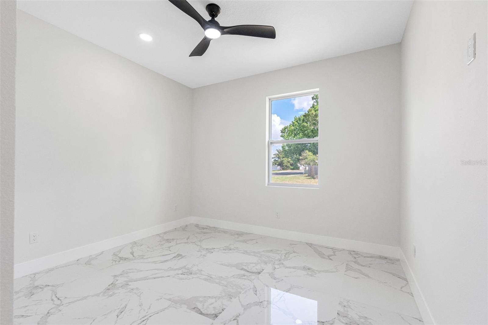 7141 IVANHOE DR — photo 39