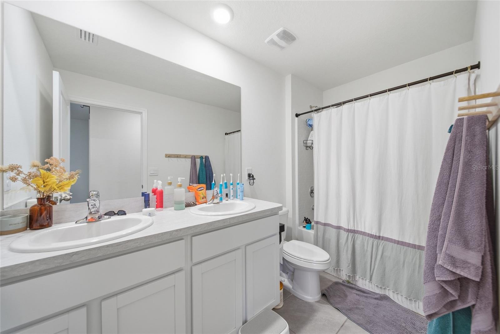 13763 THIMBLEBERRY DR — photo 13