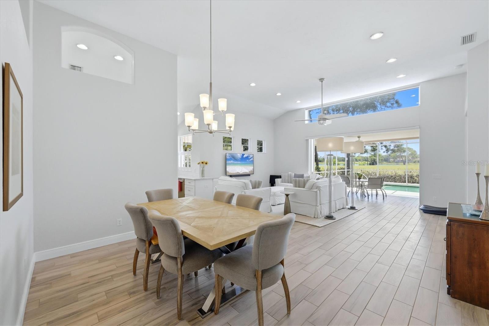 7316 SAINT GEORGES WAY — photo 9