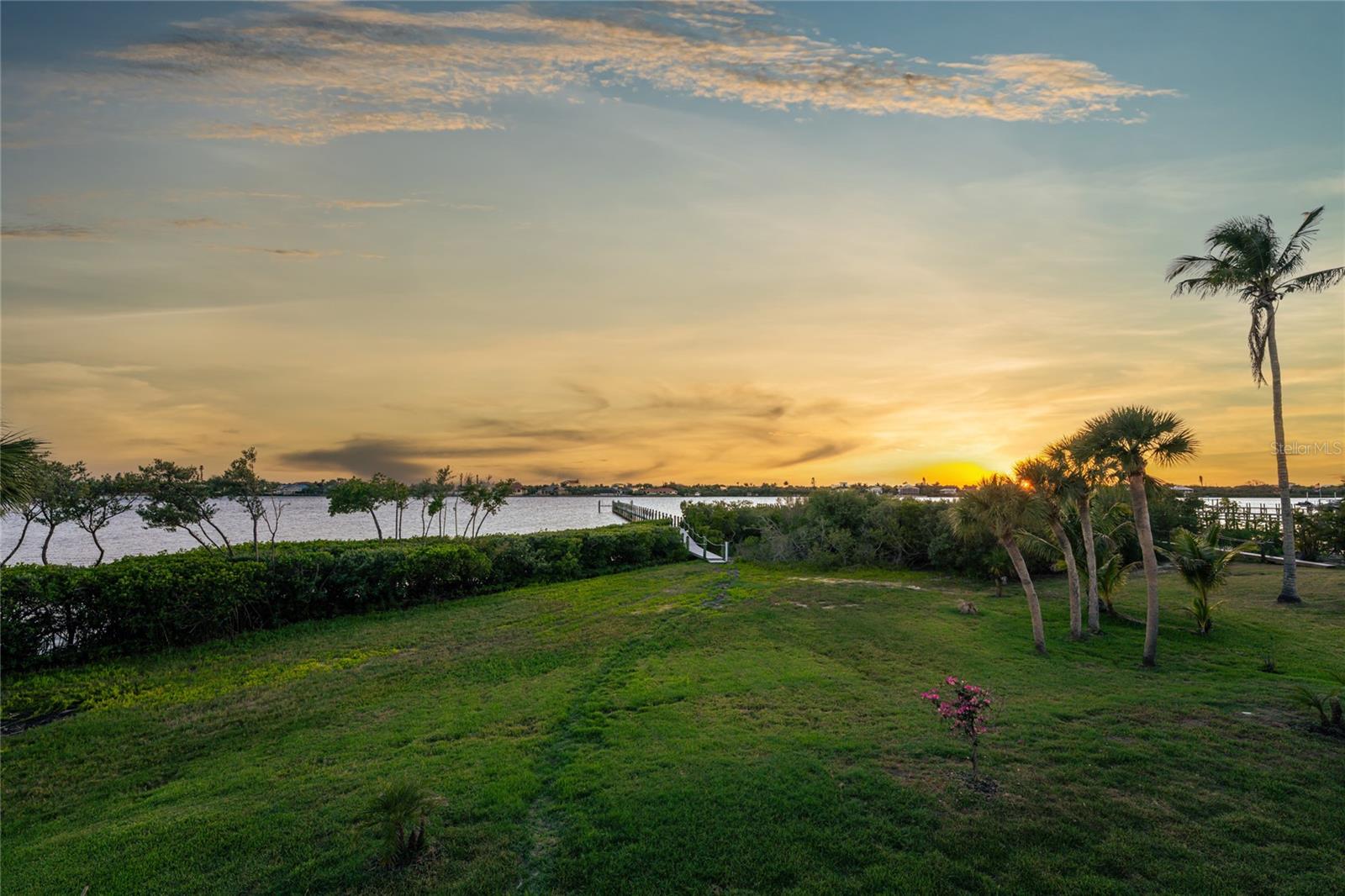 BAYSHORE DR — photo 11