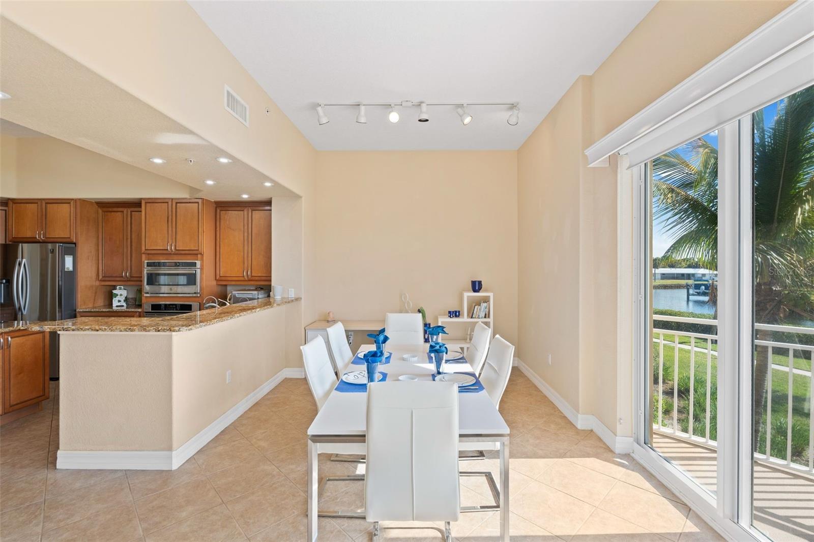 6100 JESSIE HARBOR DR #202 — photo 36