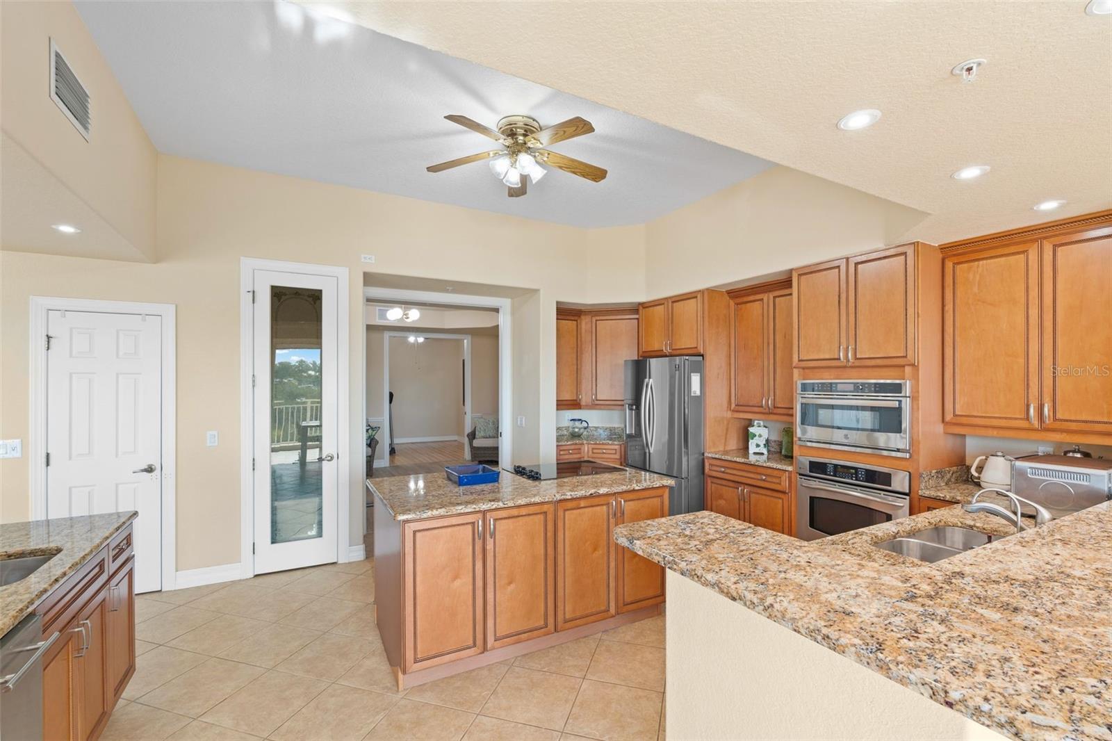 6100 JESSIE HARBOR DR #202 — photo 29