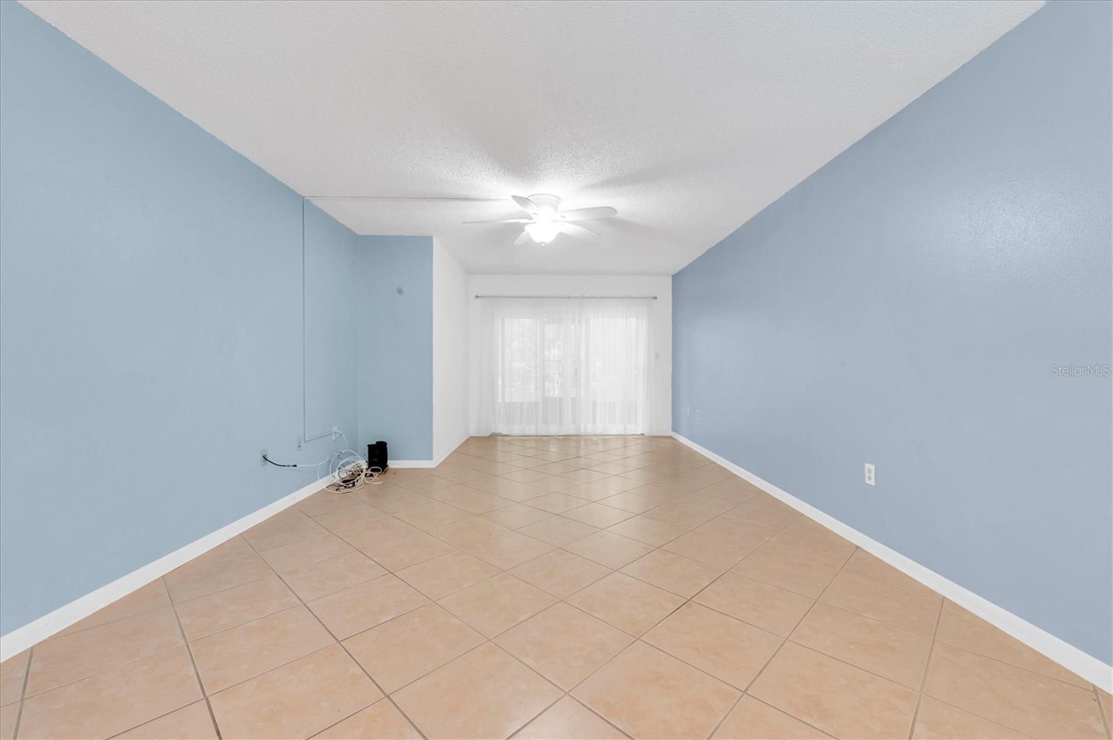 845 MAPLE CT #103 — photo 8