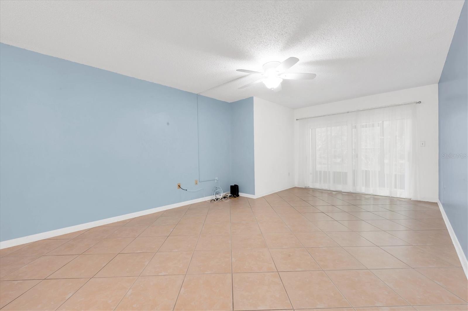 845 MAPLE CT #103 — photo 6