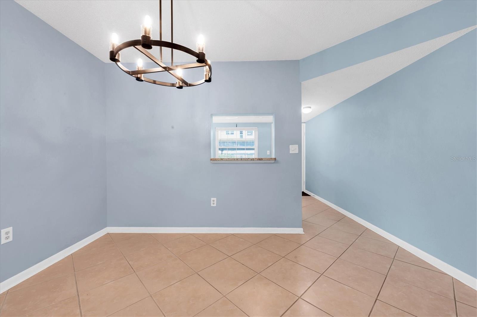 845 MAPLE CT #103 — photo 9