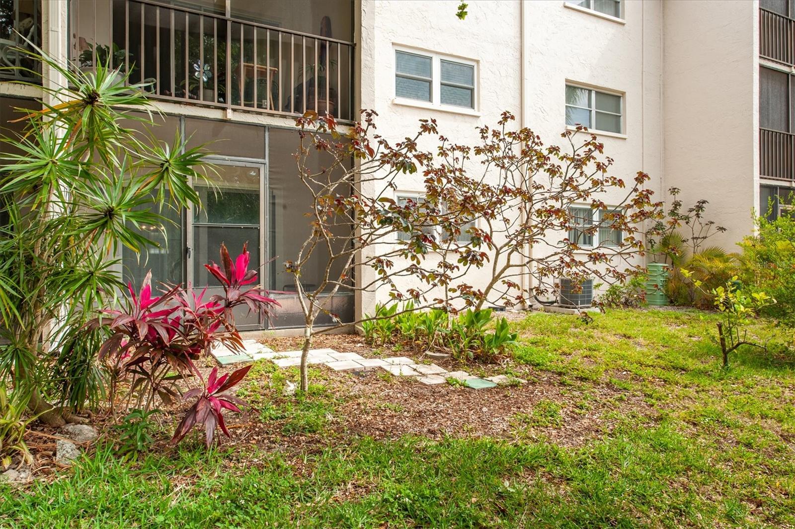 845 MAPLE CT #103 — photo 22