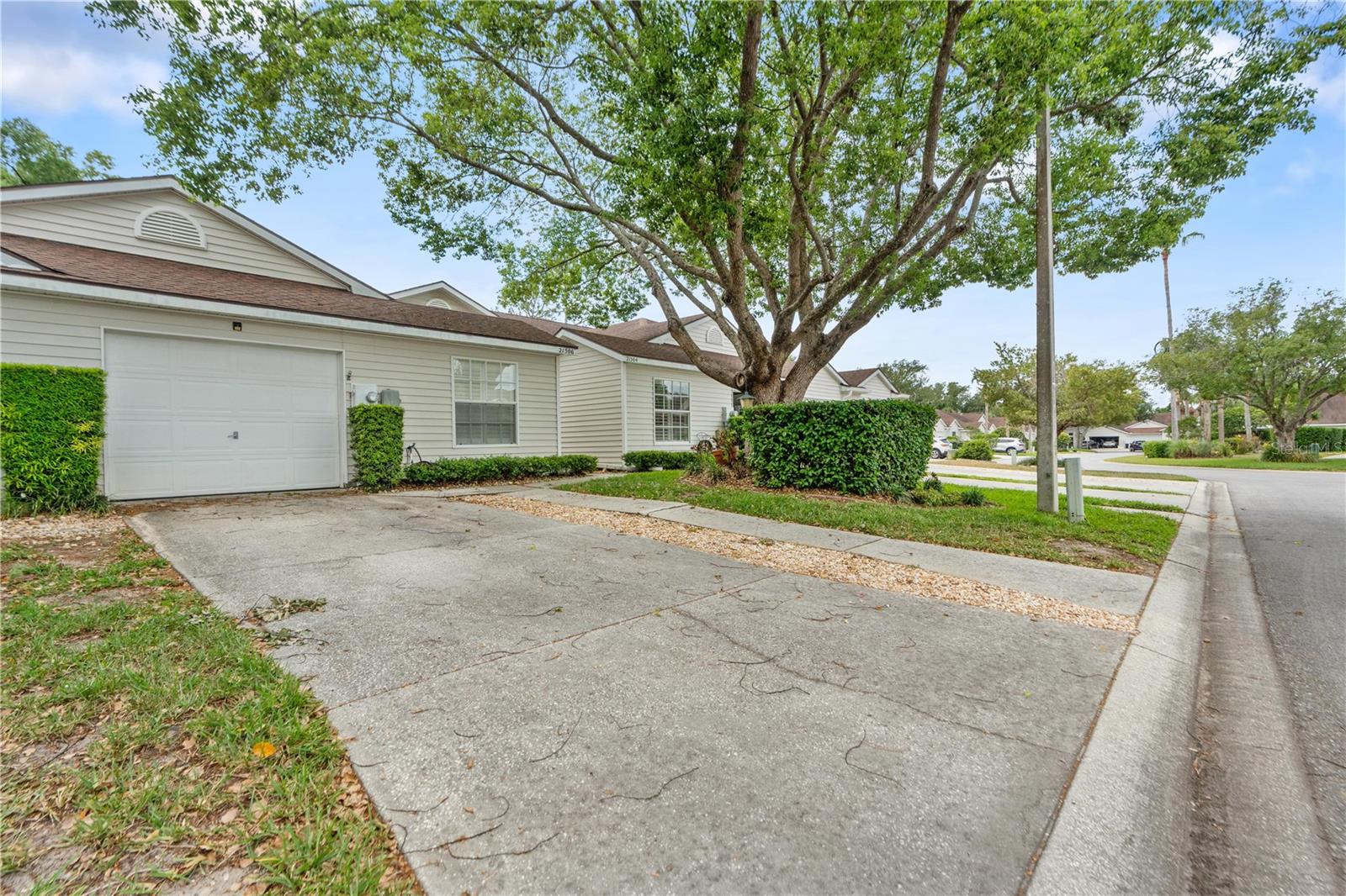 21506 GRAY TERN CT — photo 3