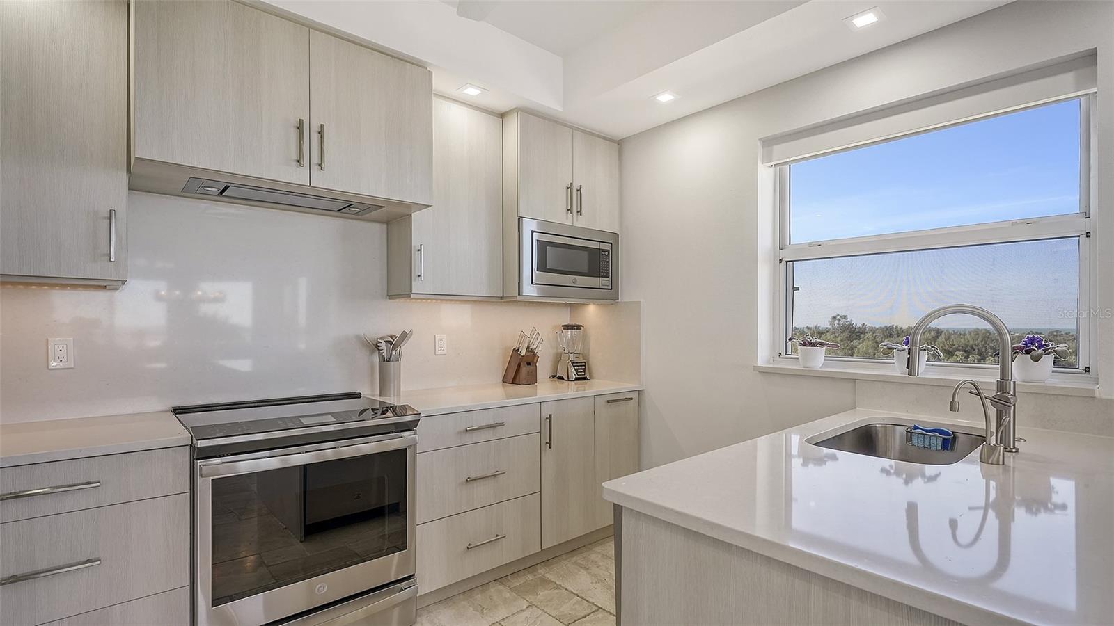3060 GRAND BAY BLVD #172 — photo 11