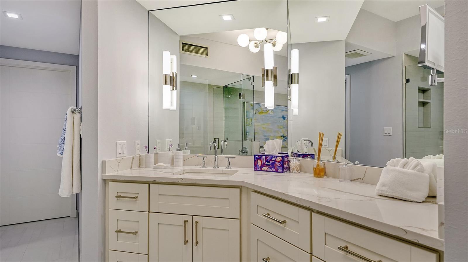 3060 GRAND BAY BLVD #172 — photo 32
