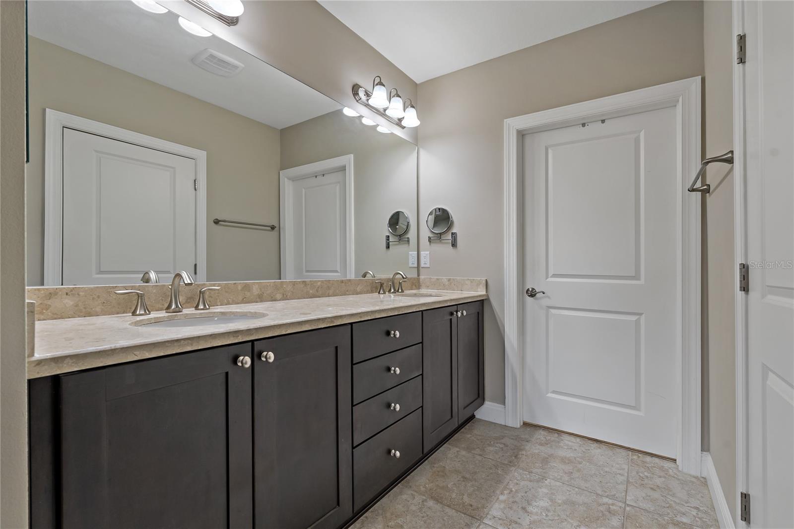 23085 BANBURY WAY #103 — photo 20