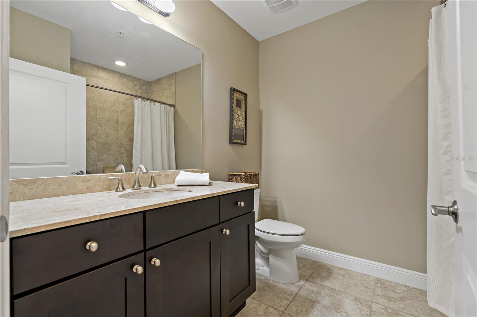 23085 BANBURY WAY #103 — photo 27