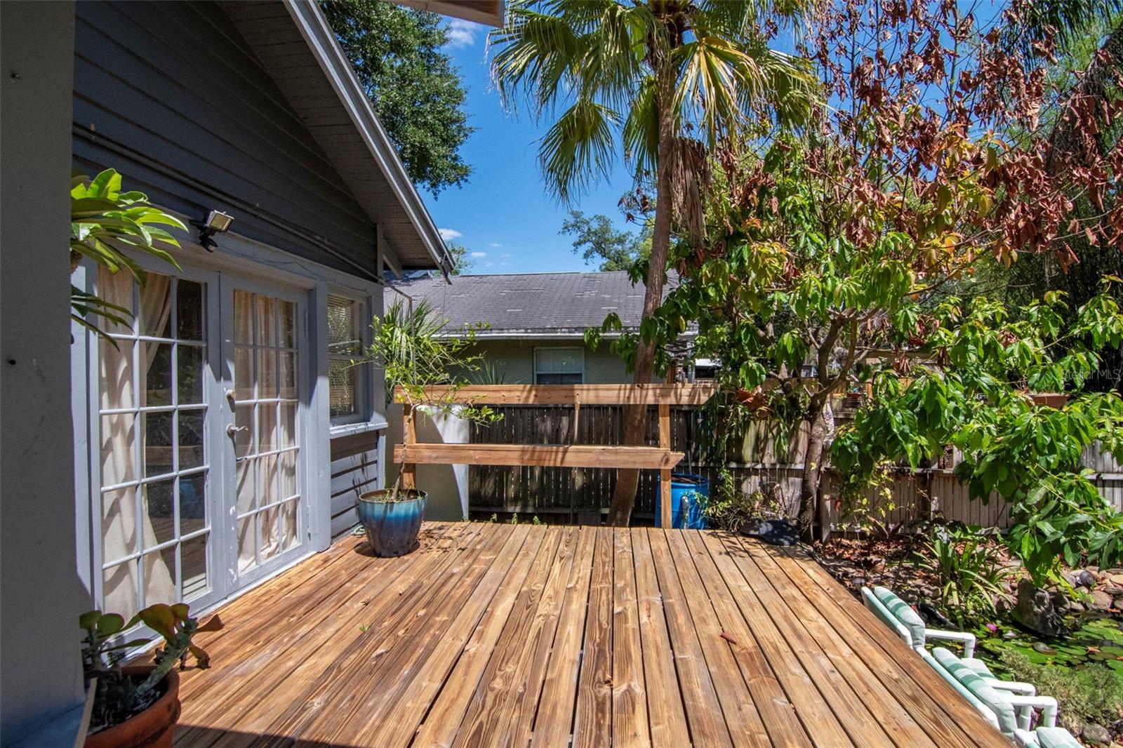 220 W FERN ST — photo 25