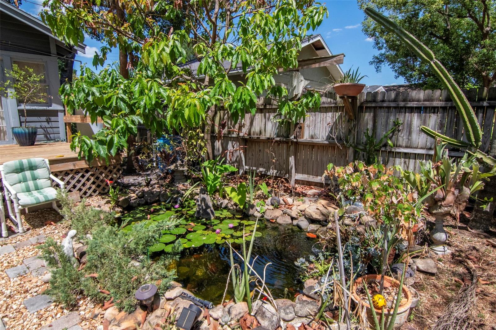 220 W FERN ST — photo 40