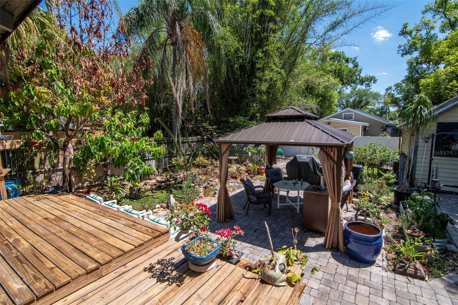 220 W FERN ST — photo 24