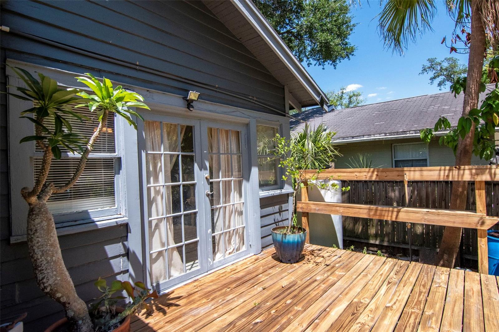 220 W FERN ST — photo 26