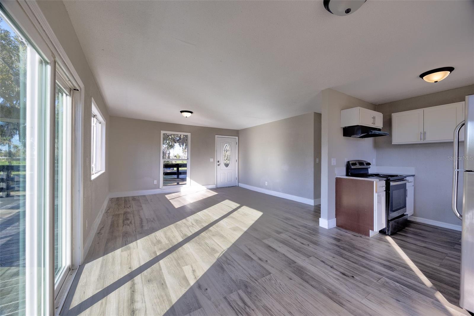 805 E MCDONALD RD — photo 8