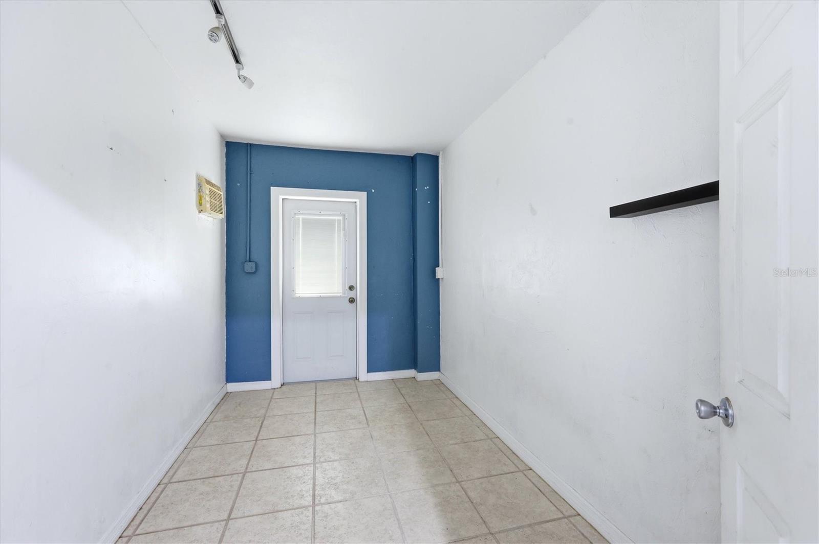 4420 GREENWOOD STABLES RD — photo 21