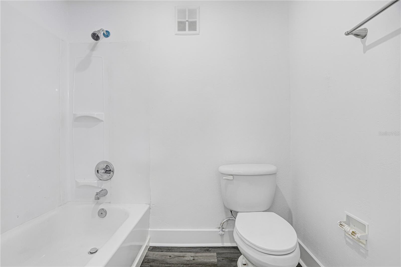 5603 80TH ST N #303 — photo 10