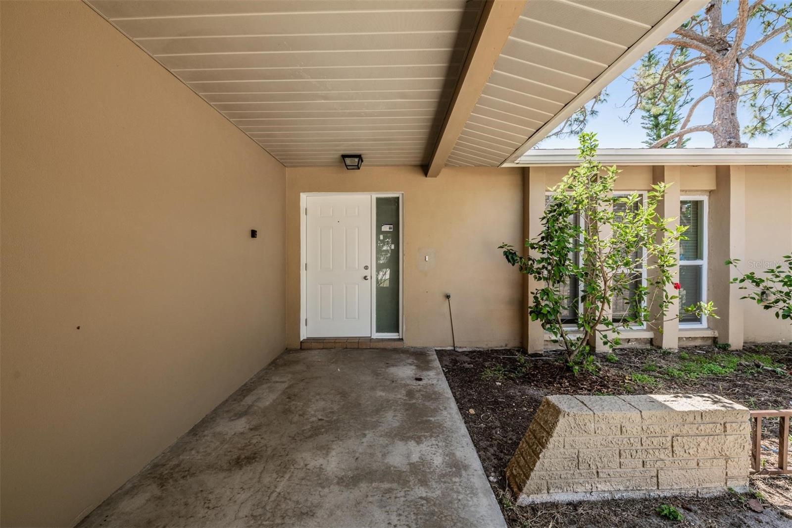 1124 DANNY DR — photo 2