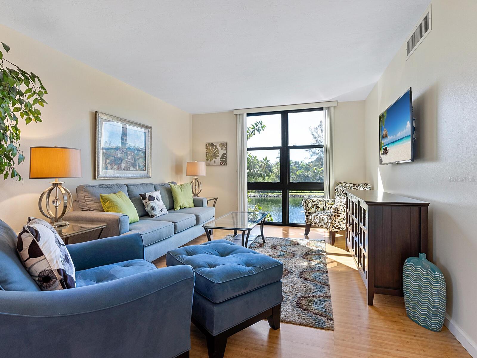 22 SANDY COVE RD #APT 203 — photo 9
