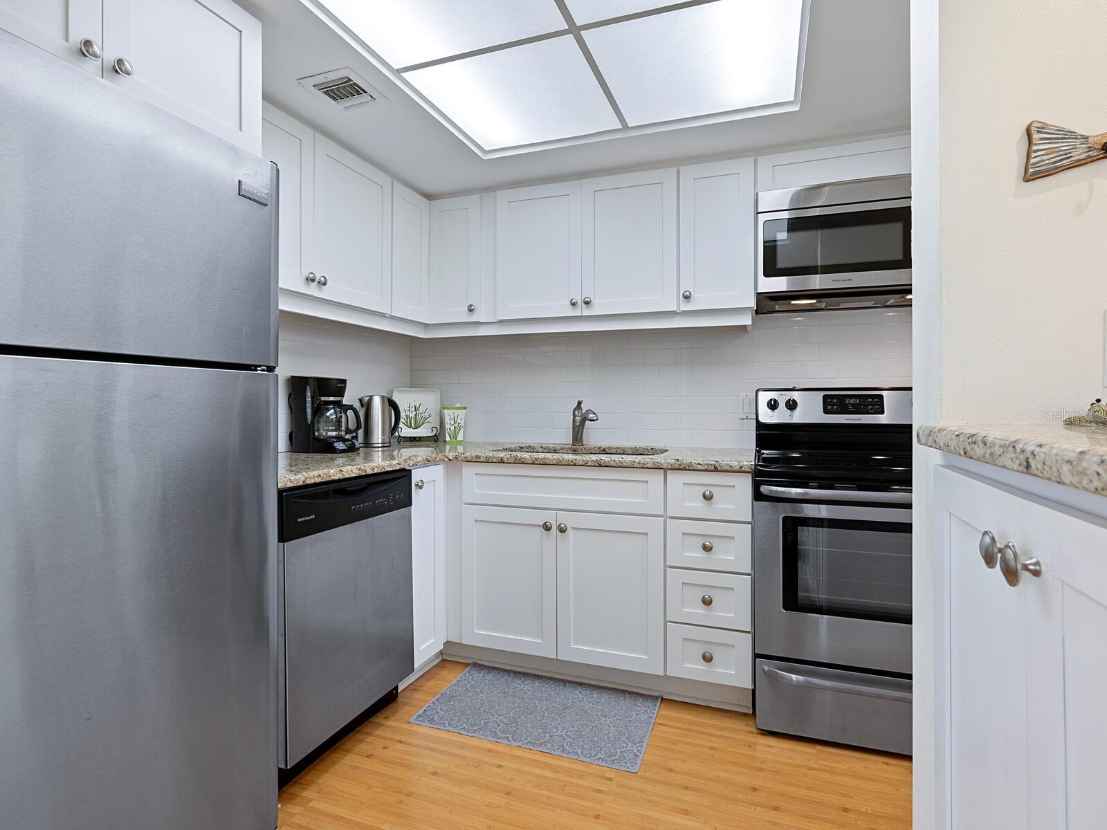 22 SANDY COVE RD #APT 203 — photo 6