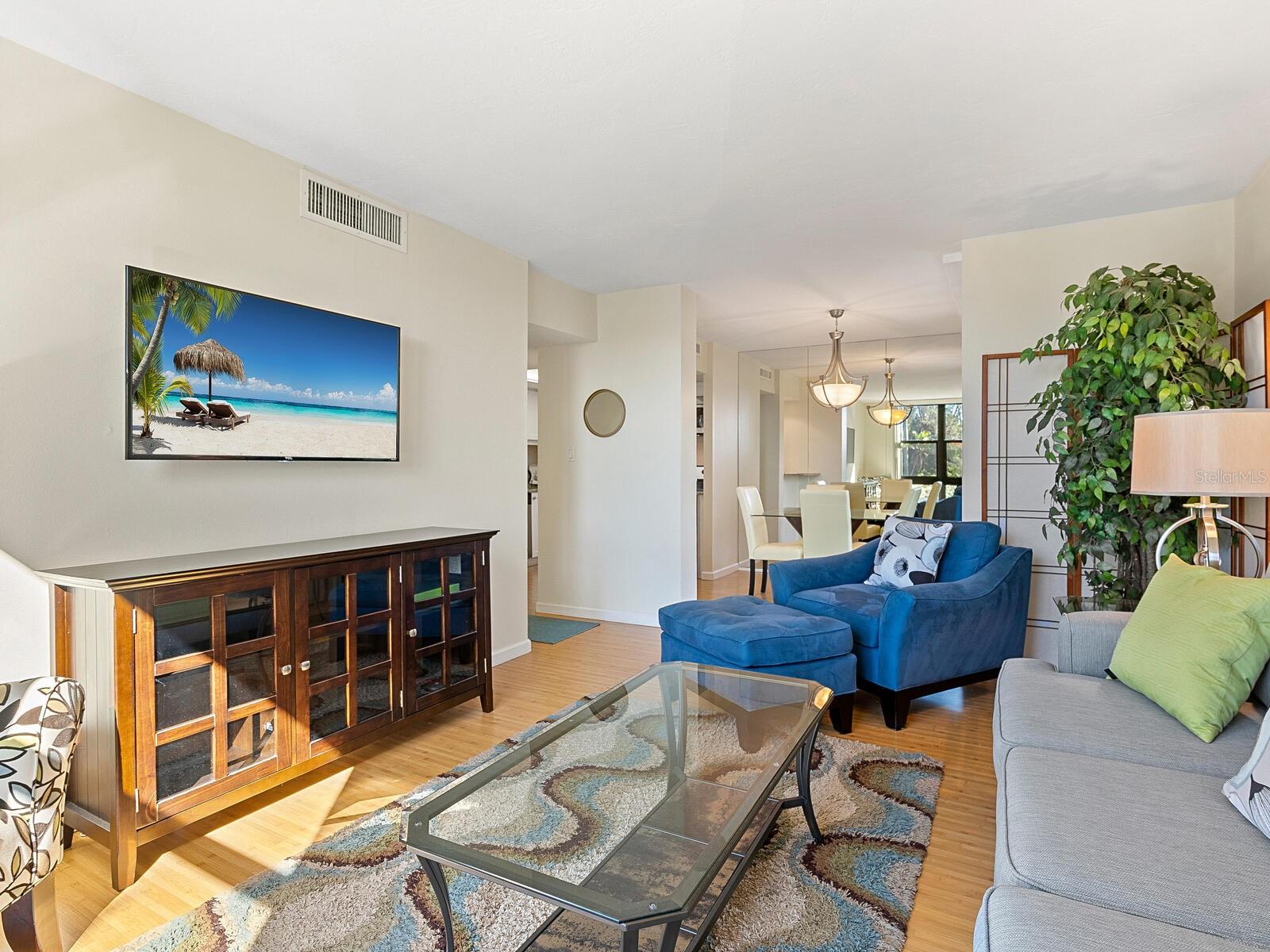 22 SANDY COVE RD #APT 203 — photo 8