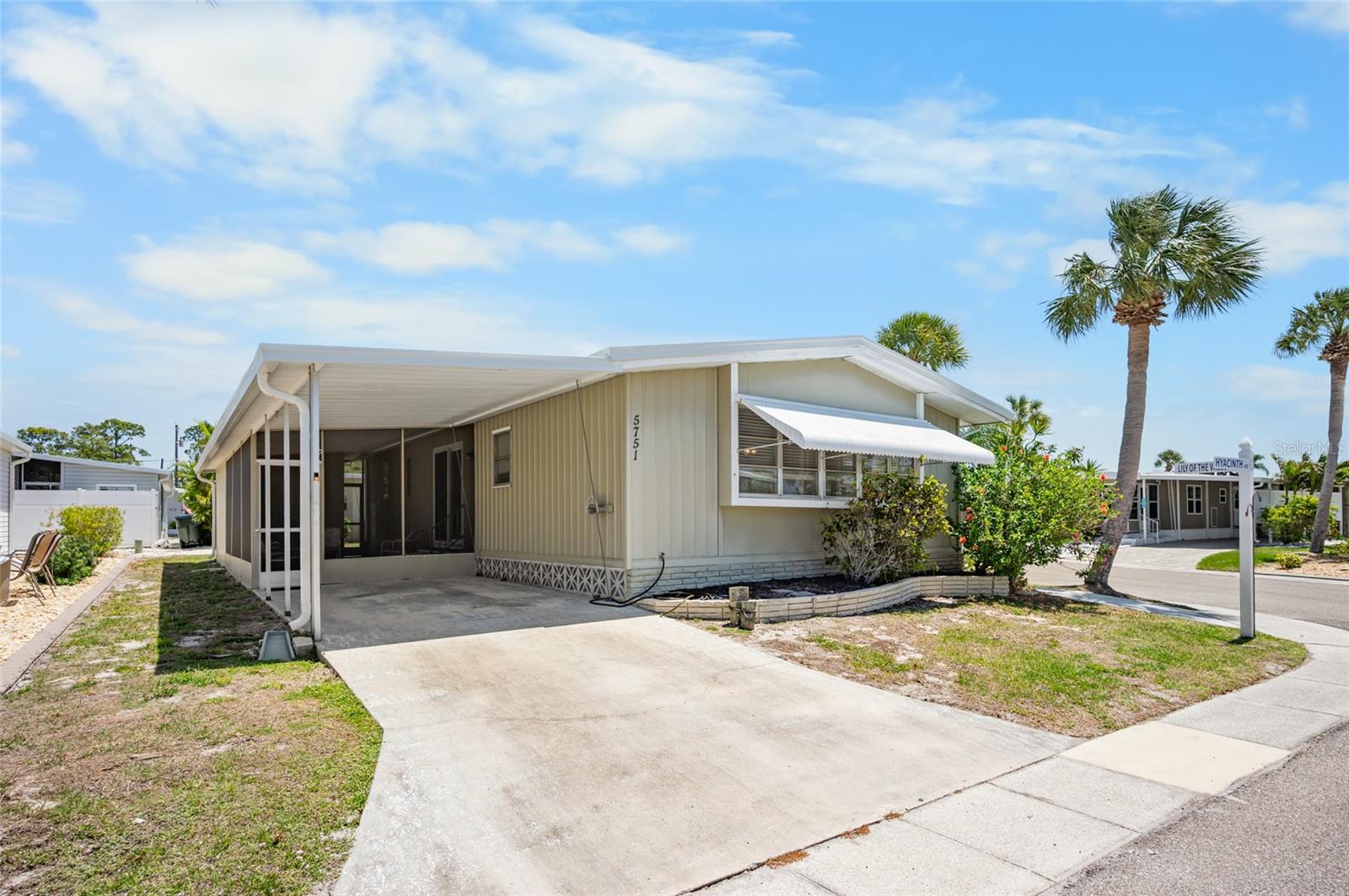 5751 HYACINTH RD — photo 25
