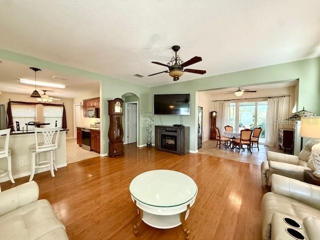 10036 BROOKDALE DR — photo 6
