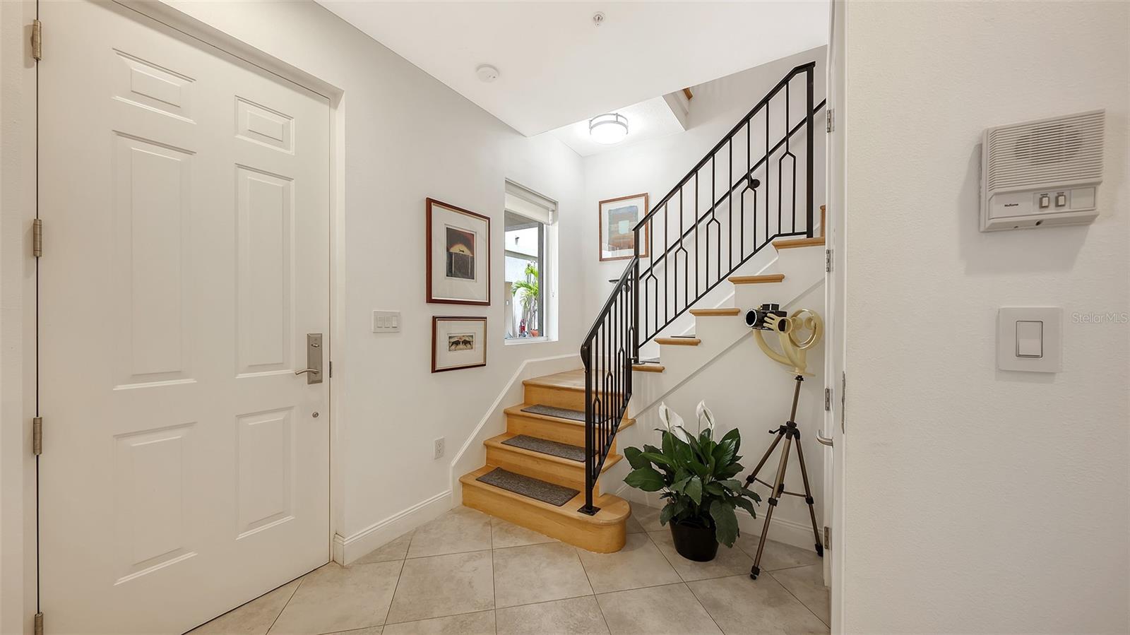 235 COCOANUT AVE #128E — photo 8