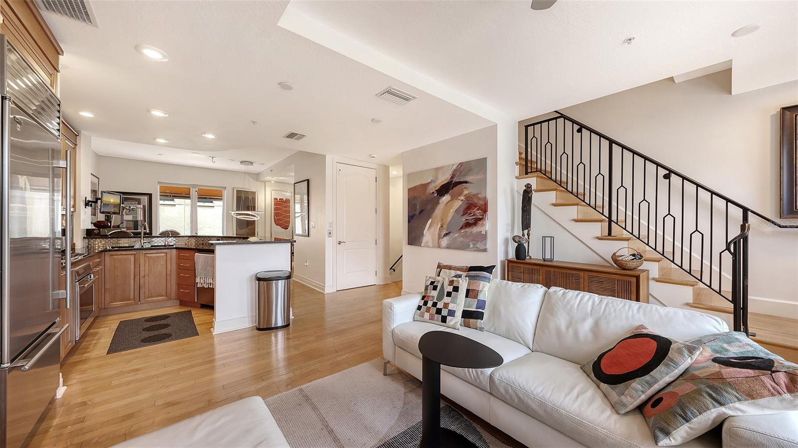 235 COCOANUT AVE #128E — photo 24